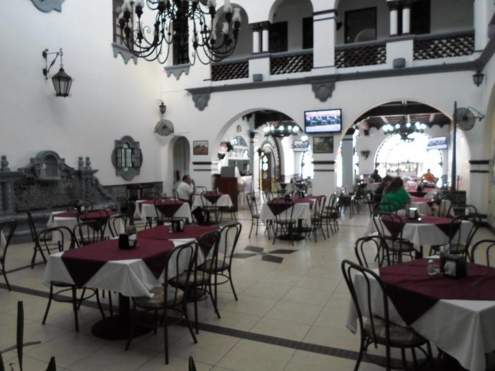 Hotel Colonial Manzanillo Exterior foto